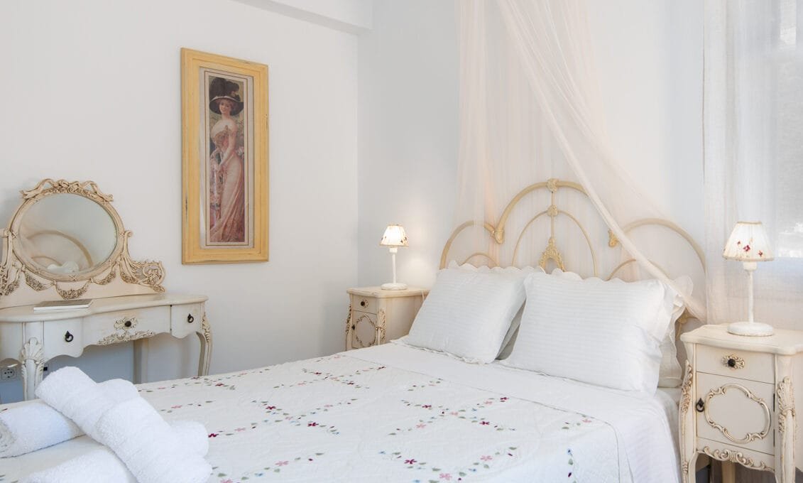 Double rooms Frazeska Sifnos