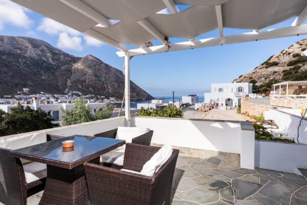 Triple rooms Frazeska Sifnos